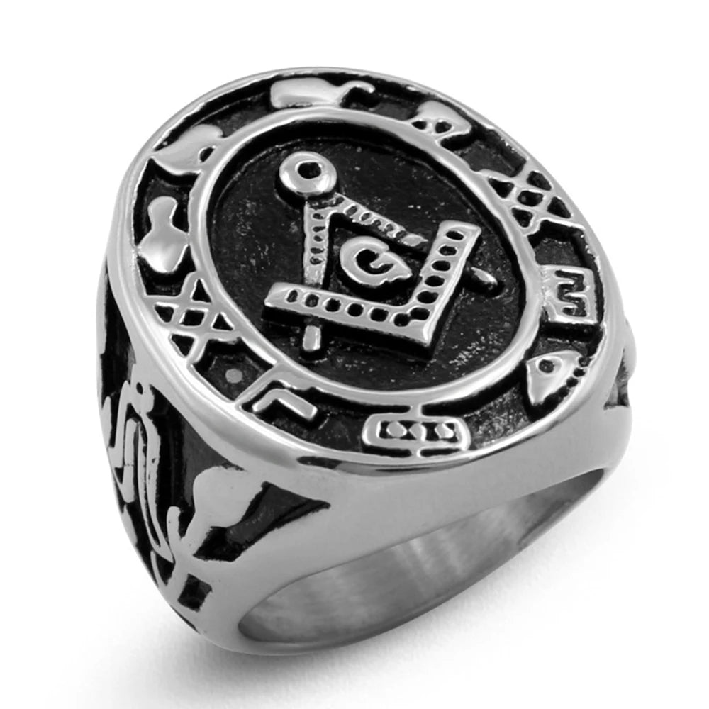 Antiqued silver-tone Masonic ring with oval black face