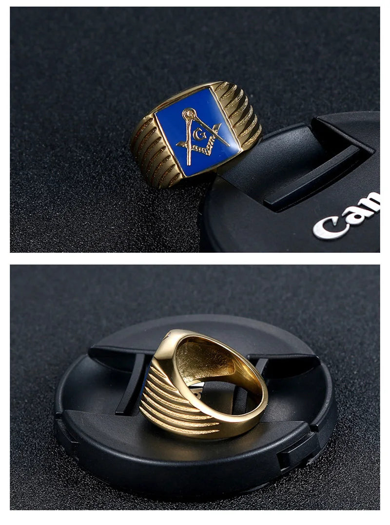 Front and rear views of gold-tone ribbed Masonic signet