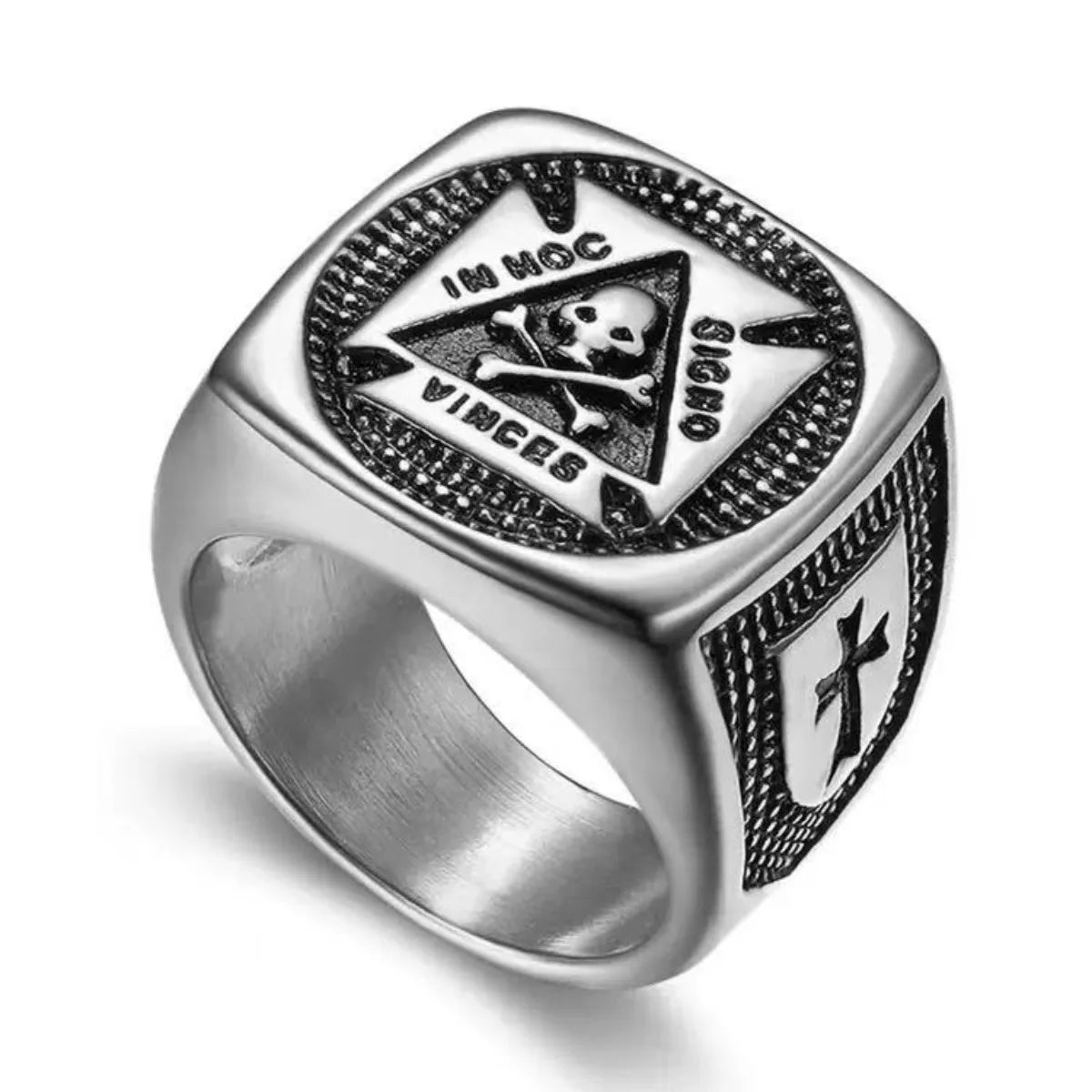 Silver-tone Knights Templar ring with In Hoc Signo Vinces and skull triangle